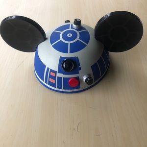 Authentic DISNEYWORLD Star Wars R2 D2 Mouse Ears